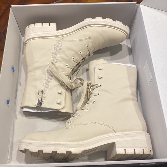 Dolce Vita Ivory Lottie Combat Boots - Picture 7 of 17